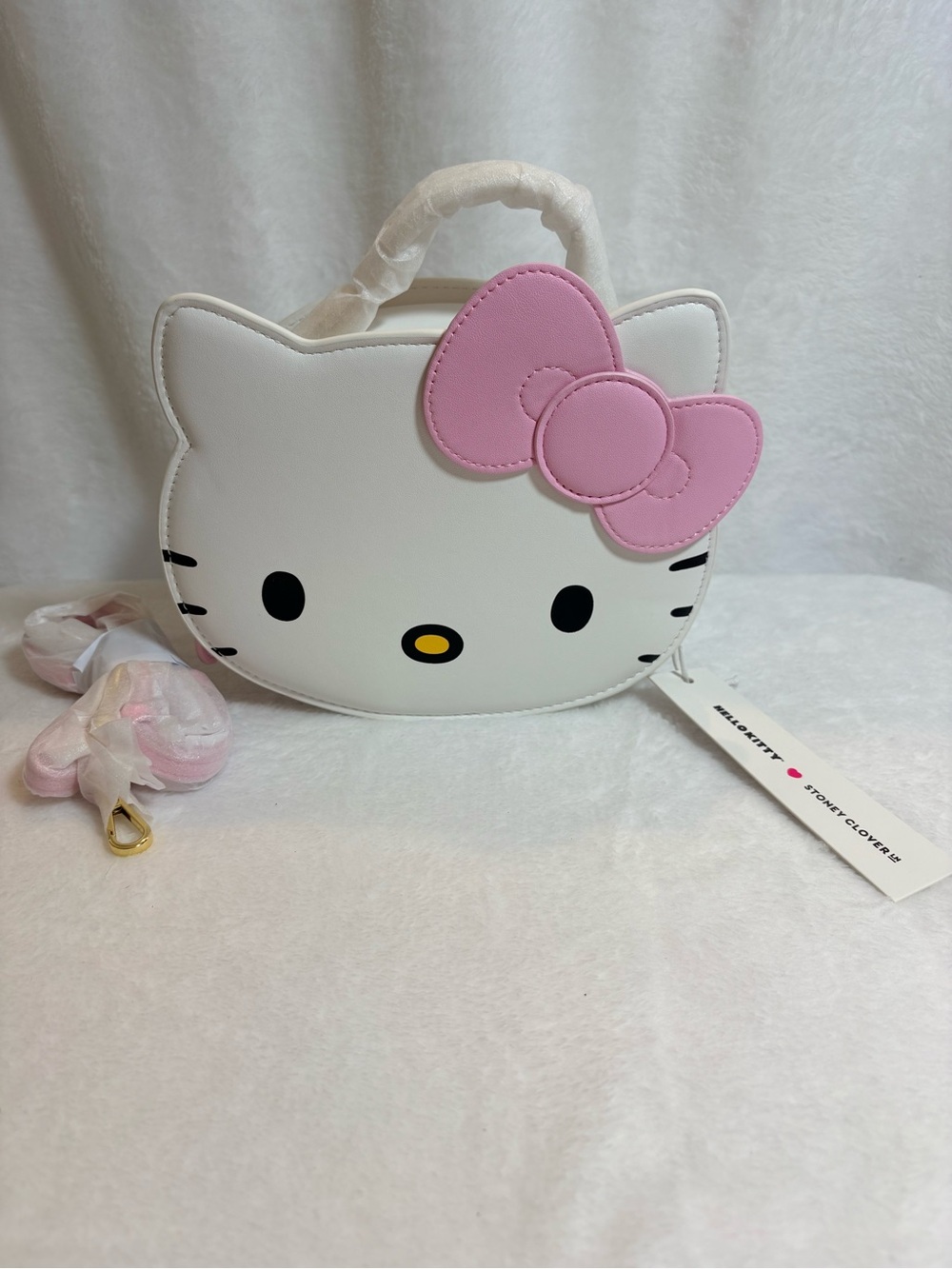 *NWT* Stoney Clover Hello Kitty Crossbody Bag